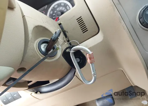 2012 Ford Escape Xlt z USA, uszkodzony, nr VIN 1FMCU9D7XCKB95235